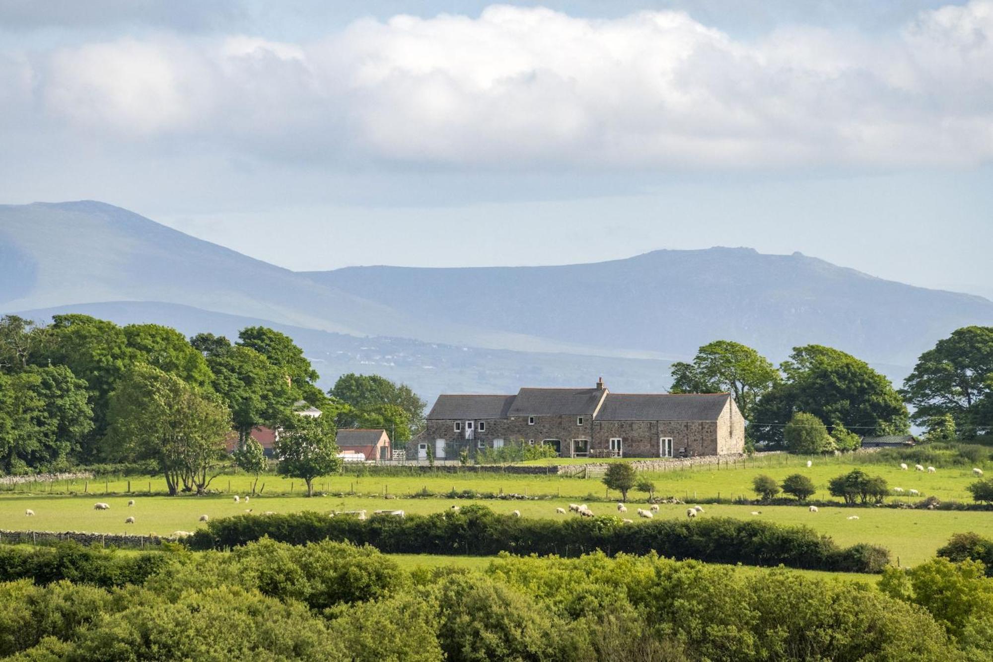 The Outbuildings Villa Newborough  Exterior photo